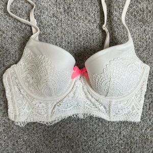 Victoria's Secret White Lace Bra with Pink Bow